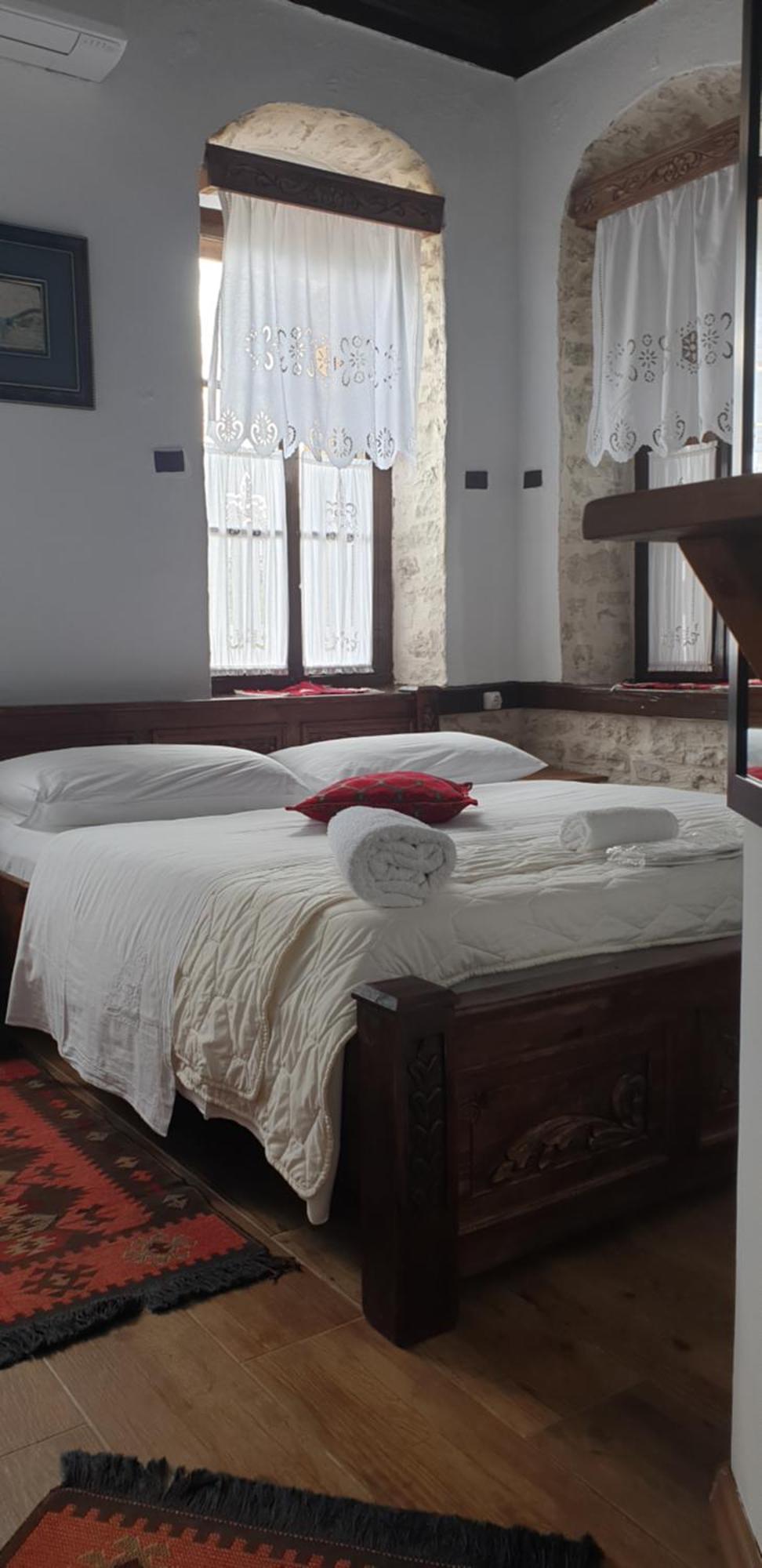 Silver Hill 3* Gjirokaster