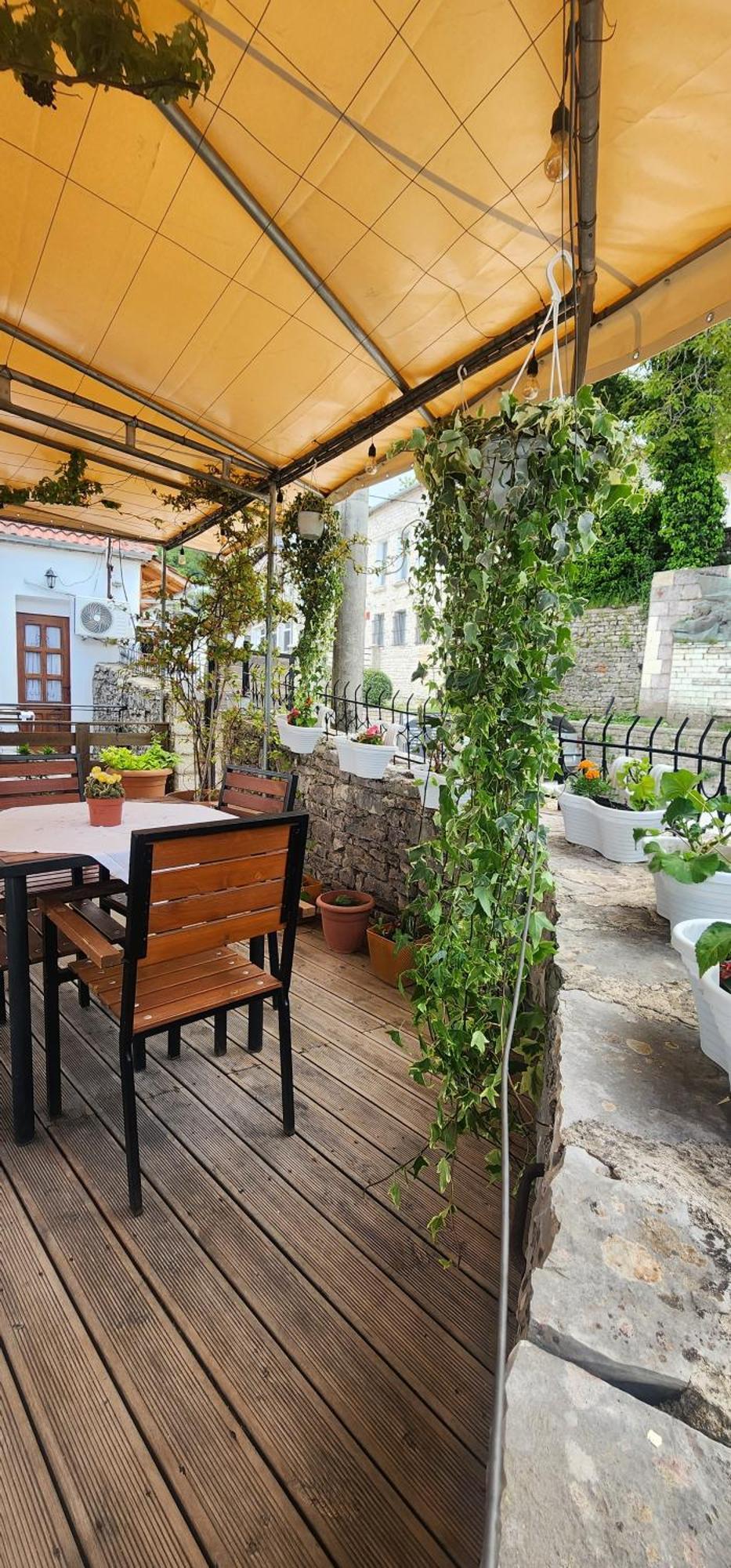 Silver Hill 3* Gjirokastër